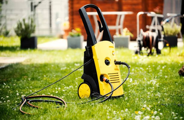Animal Enclosure Cleaning in Garden City, MO